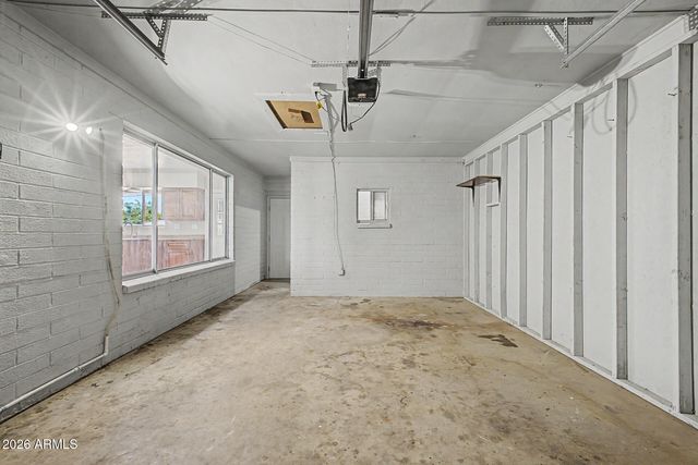 8702 E EDGEWOOD Avenue, Mesa, AZ 85208