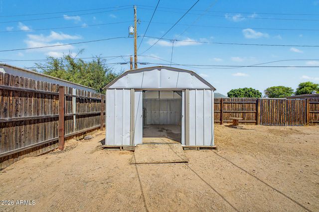 8702 E EDGEWOOD Avenue, Mesa, AZ 85208