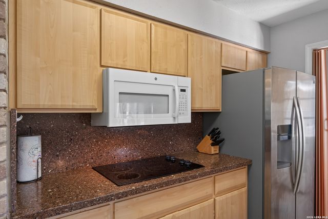 11812 SONG ST, San Antonio, TX 78216