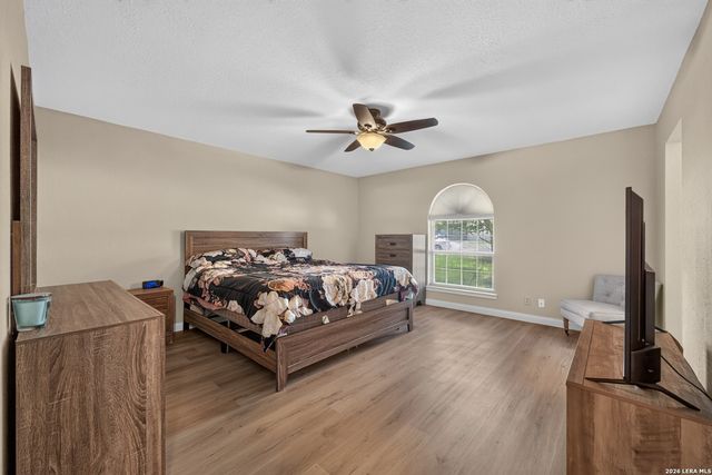 11812 SONG ST, San Antonio, TX 78216