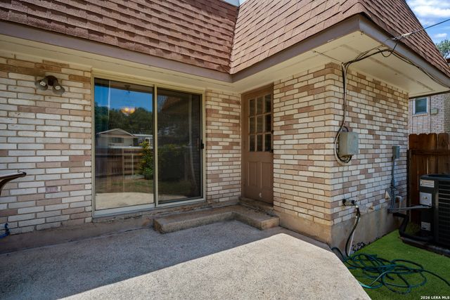 11812 SONG ST, San Antonio, TX 78216
