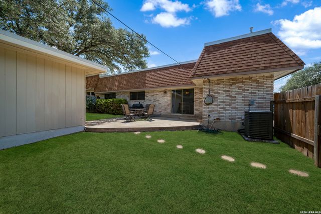 11812 SONG ST, San Antonio, TX 78216