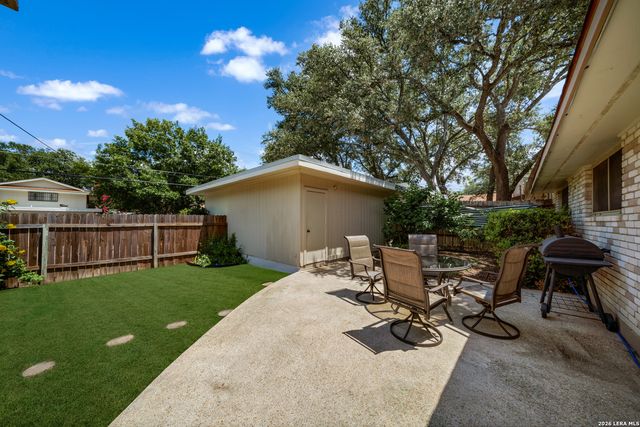 11812 SONG ST, San Antonio, TX 78216