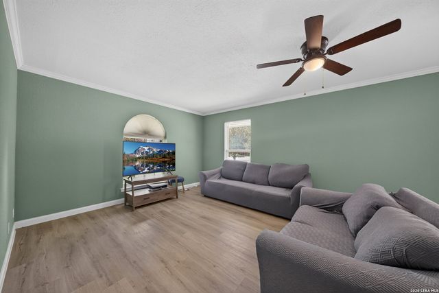 11812 SONG ST, San Antonio, TX 78216