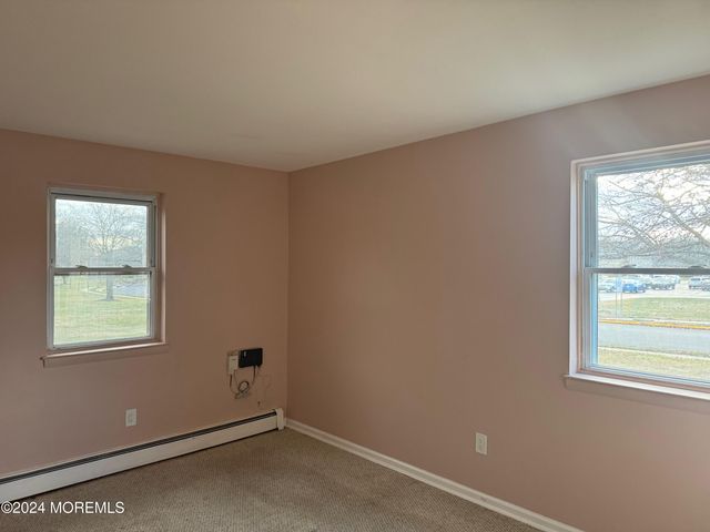 16 Manchester Court C, Freehold, NJ 07728