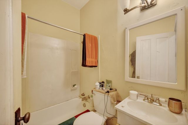 658 18th Street, Des Moines, IA 50314
