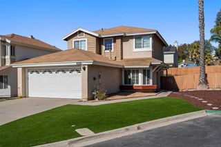 7944 Tinaja Ln, San Diego, CA 92139