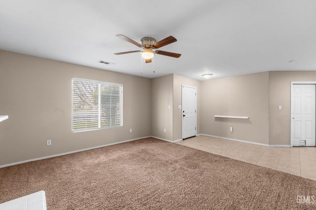 3817 Harris Road, Bakersfield, CA 93313