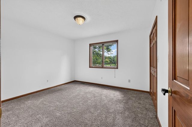 5461 Countryside Drive, Saline, MI 48176