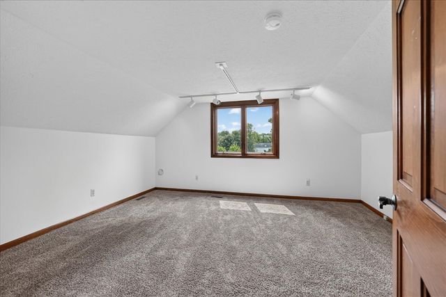 5461 Countryside Drive, Saline, MI 48176