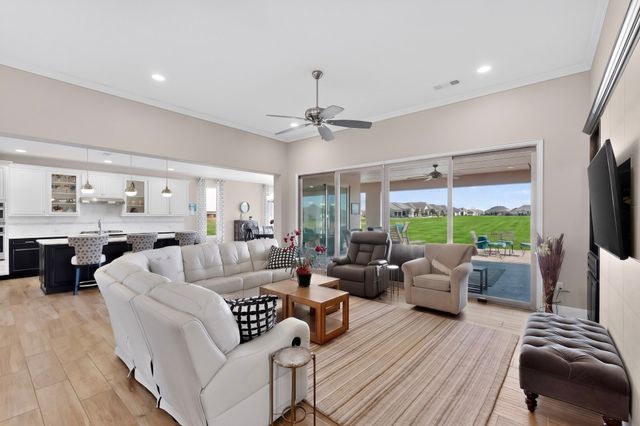 12213 Grosbeak Drive, Denton, TX 76207
