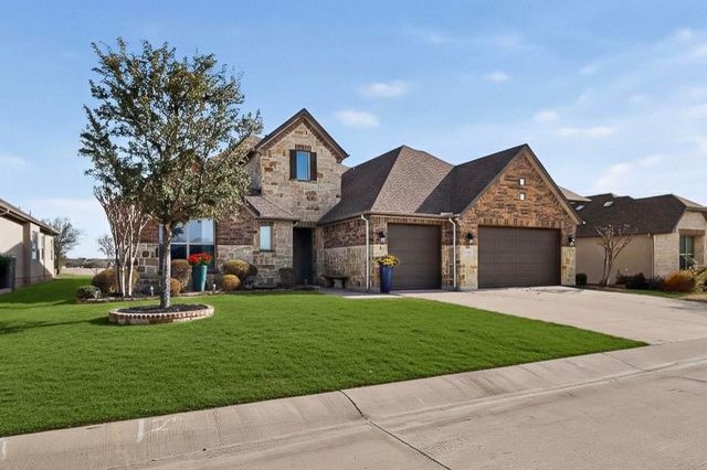 12213 Grosbeak Drive, Denton, TX 76207