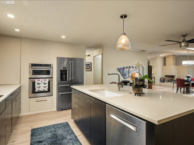 1525 Sw 132ND Ave, Beaverton, OR 97005