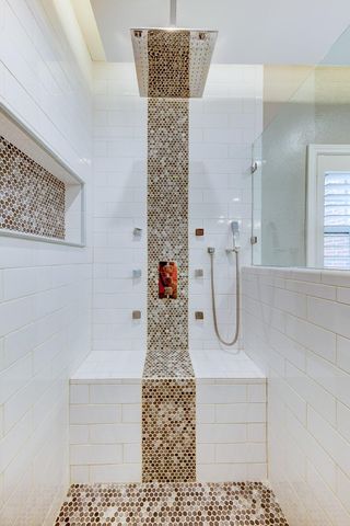 9520 El Chaco Drive, Baytown, TX 77521