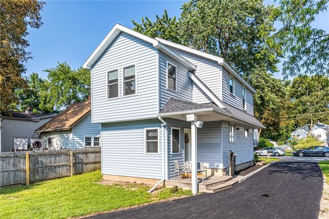 255 Peart Avenue, Irondequoit, NY 14622