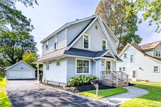 255 Peart Avenue, Irondequoit, NY 14622