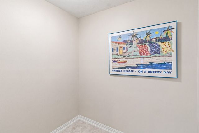 6141 Fairway Avenue, Dallas, TX 75227