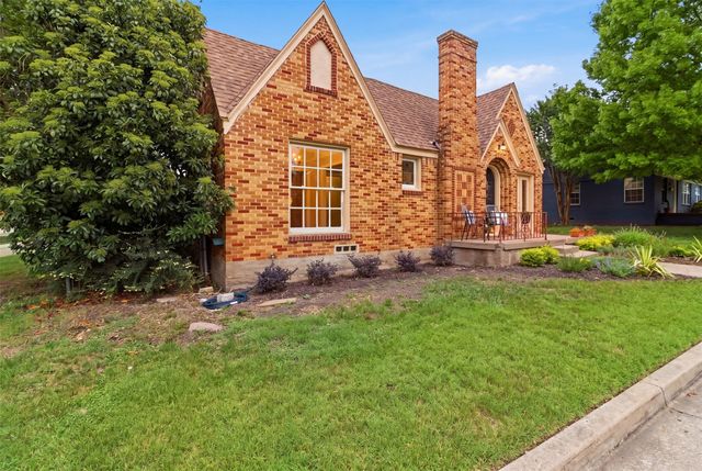 6141 Fairway Avenue, Dallas, TX 75227