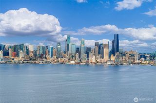 1221 Harbor Avenue SW #402-3, Seattle, WA 98116