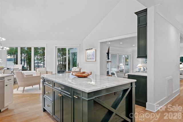 16109 N Point Road, Huntersville, NC 28078