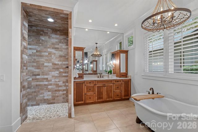 16109 N Point Road, Huntersville, NC 28078
