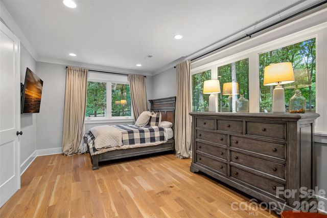 16109 N Point Road, Huntersville, NC 28078