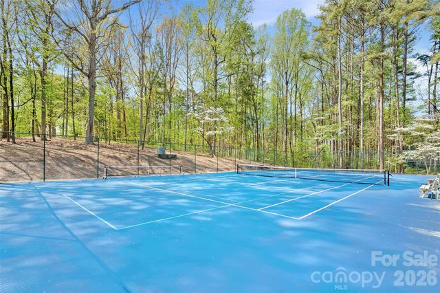 16109 N Point Road, Huntersville, NC 28078