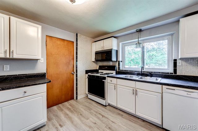 7315 Idamor Lane, Affton, MO 63123