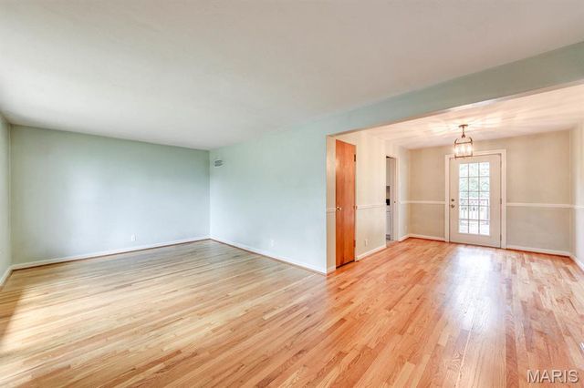 7315 Idamor Lane, Affton, MO 63123