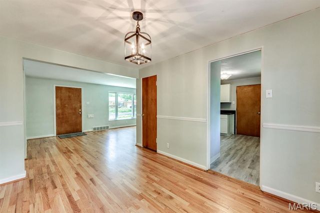 7315 Idamor Lane, Affton, MO 63123