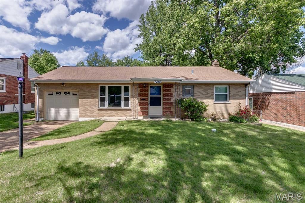 7315 Idamor Lane, Affton, MO 63123