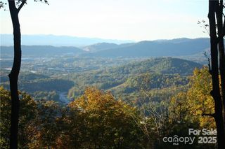 21 Casta Way, Asheville, NC 28803