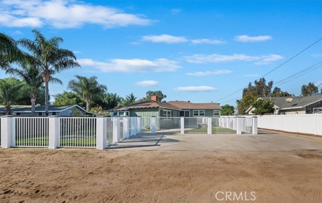 4340 Woodward, Norco, CA 92860