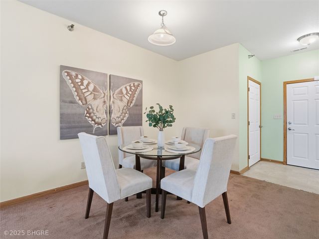 1313 SE University Avenue 105, Waukee, IA 50263