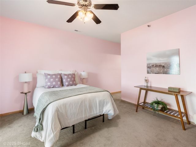 1313 SE University Avenue 105, Waukee, IA 50263