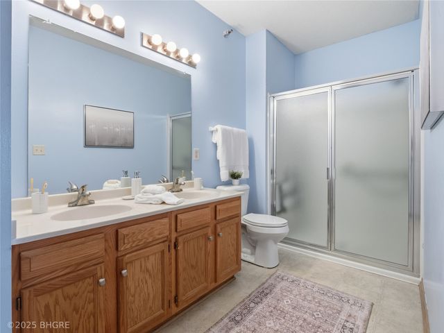 1313 SE University Avenue 105, Waukee, IA 50263