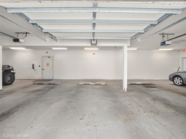 1313 SE University Avenue 105, Waukee, IA 50263