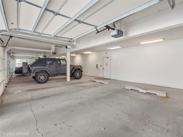 1313 SE University Avenue 105, Waukee, IA 50263