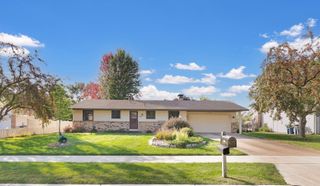 6046 Lower 134th Street W, Apple Valley, MN 55124