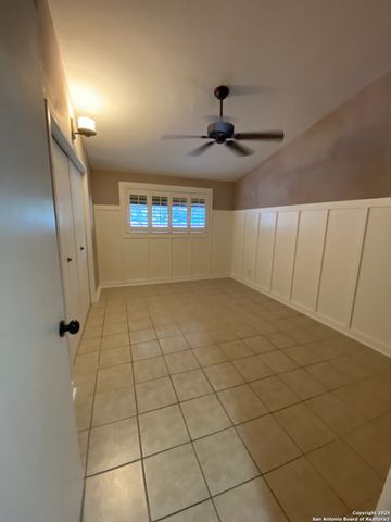 611 OBLATE DR, San Antonio, TX 78216