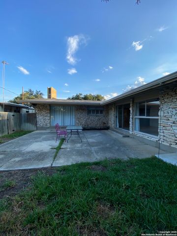 611 OBLATE DR, San Antonio, TX 78216