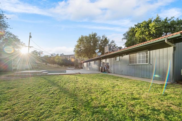38570 Rustic Lane, Yokuts Valley, CA 93657