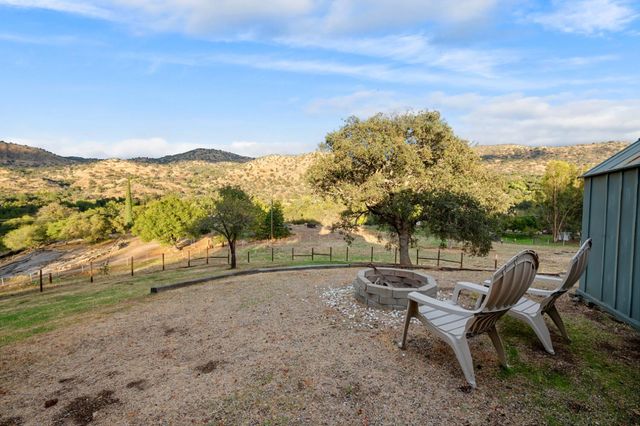 38570 Rustic Lane, Yokuts Valley, CA 93657