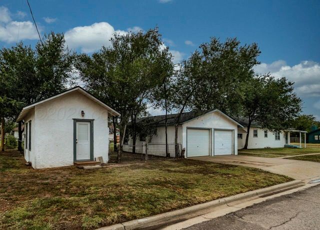 700 21ST Street, Canyon, TX 79015
