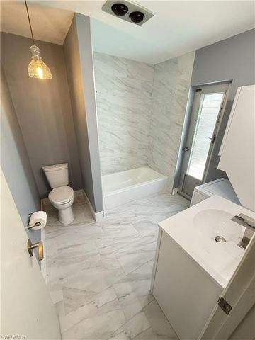 1534 Ricardo AVE, Fort Myers, FL 33901