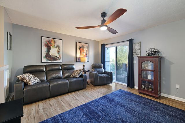 141 Shadow Glen Dr, Nashville, TN 37211