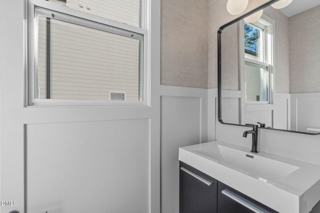 635 Conover Road B, Durham, NC 27703