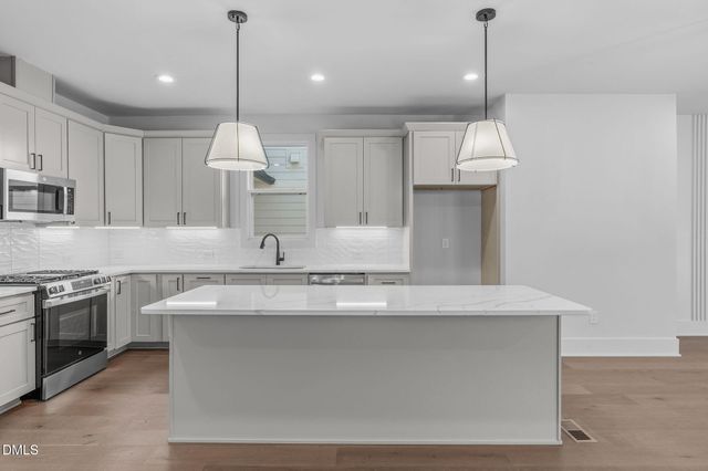 635 Conover Road B, Durham, NC 27703