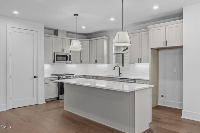 635 Conover Road B, Durham, NC 27703