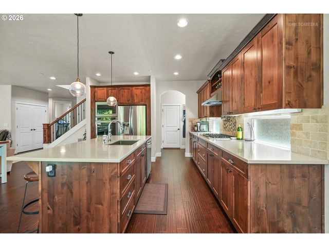 1667 Ne STILE Dr, Hillsboro, OR 97124